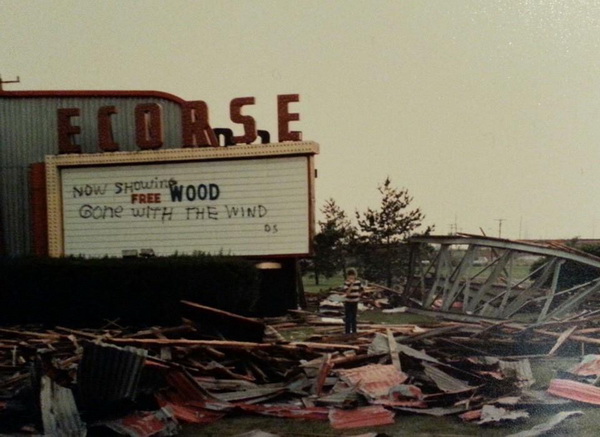 Ecorse Drive-In Theatre - From Michigan Driveins 2 (newer photo)